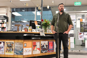 800px-Toby_Morris_at_book_launch